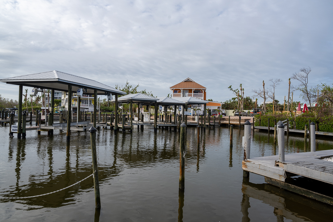 Picture of the island club docks